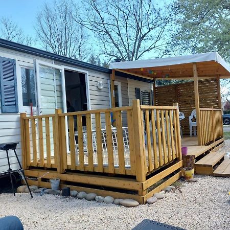 Mobil Home Tout Confort 6 Personnes Climatise Au Pied Du Luberon La Roque-d'Antheron Dış mekan fotoğraf