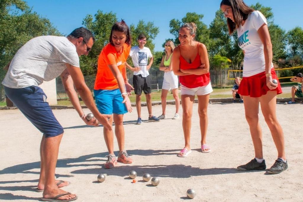 Mobil Home Tout Confort 6 Personnes Climatise Au Pied Du Luberon La Roque-d'Antheron Dış mekan fotoğraf